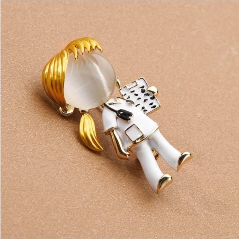 NEW 18K Gold Opal Doctor Nurse Brooch - Picture 7 of 13